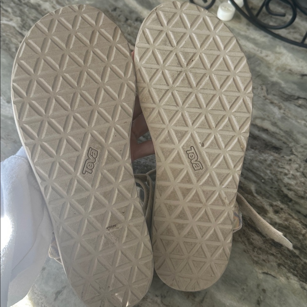 Teva platform sandal grey purple mint green size 11 - Picture 5 of 5